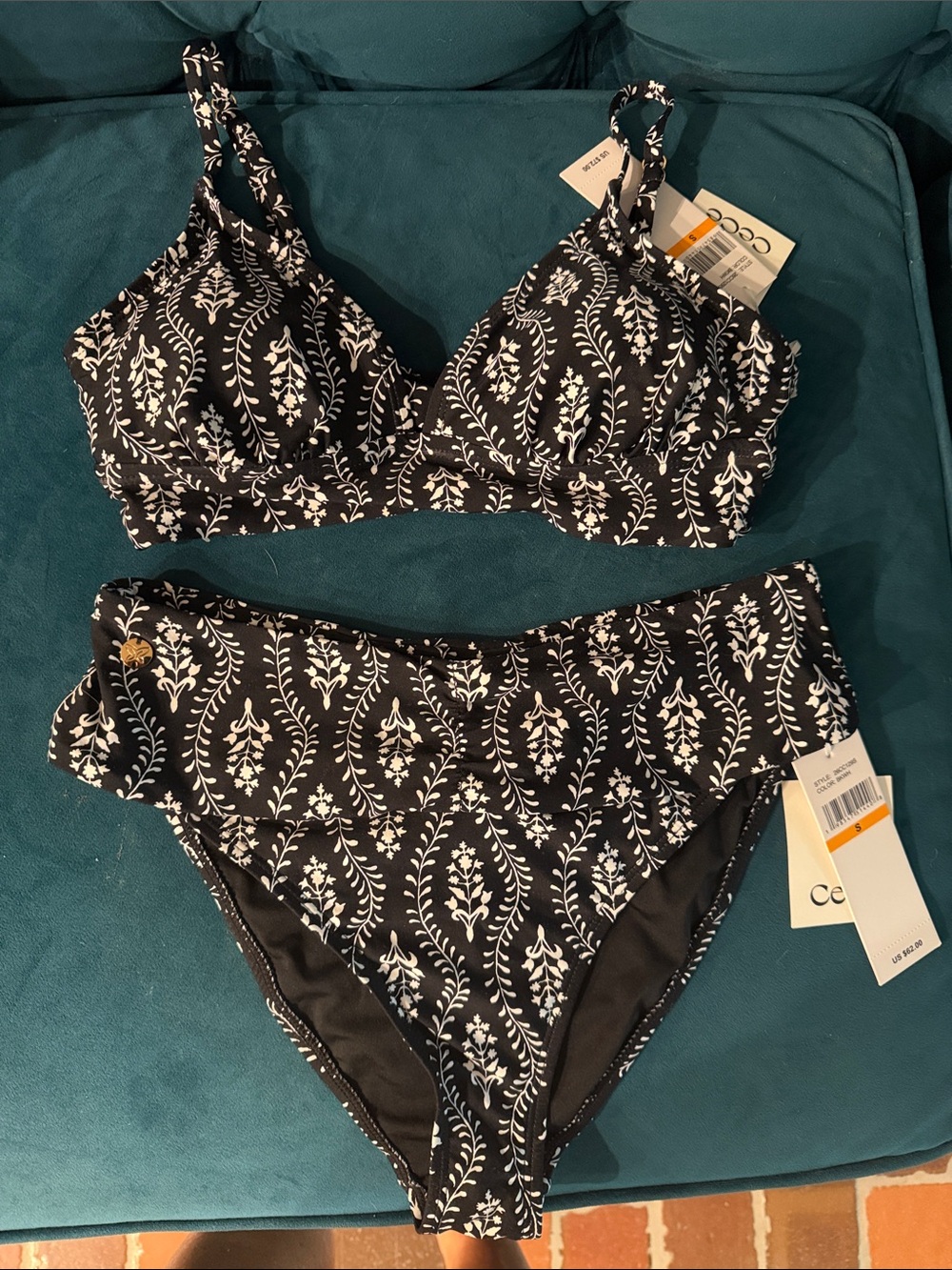 CeCe Black and White Floral Underwire Bikini Set
